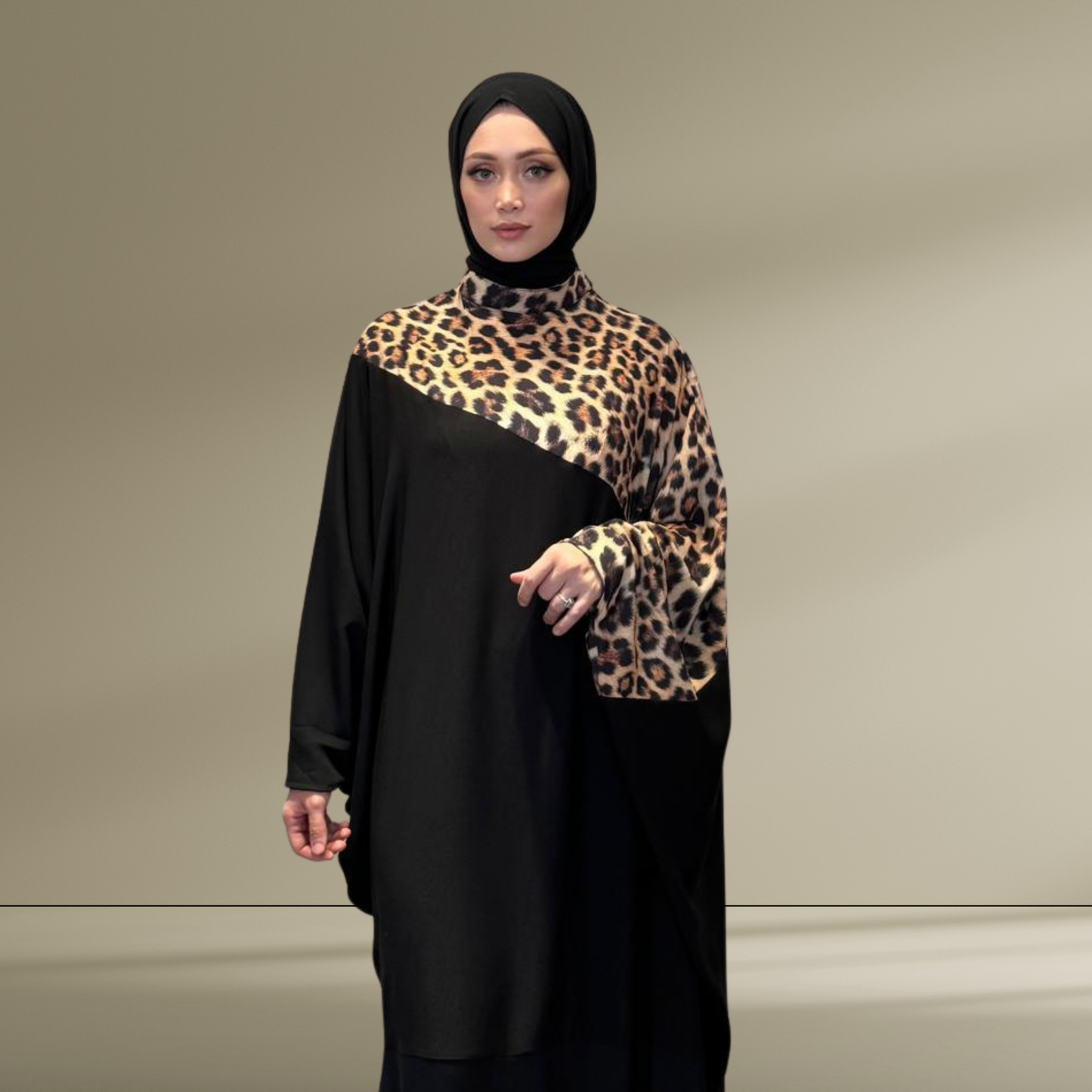 Leopar Detaylı Elbise